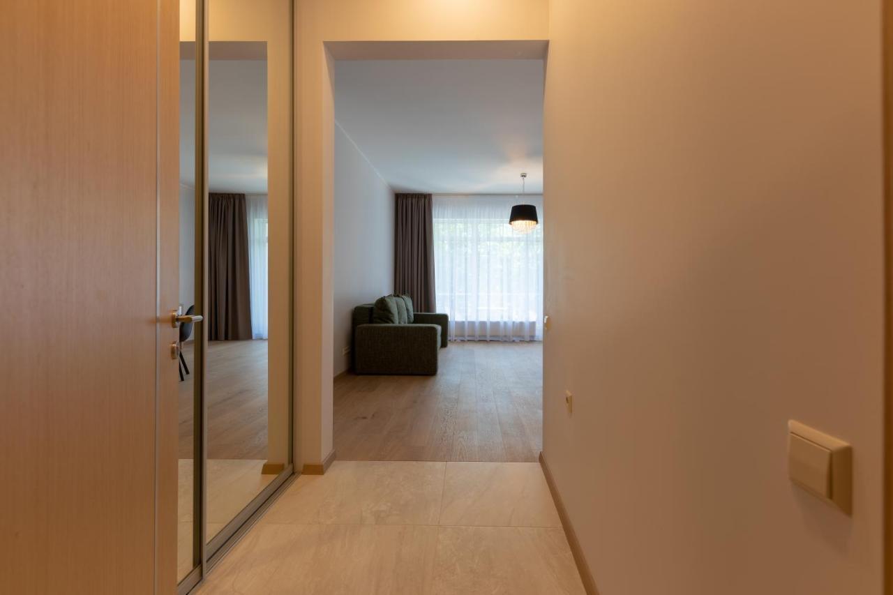 Oasis Apartments Jūrkalne Exterior foto