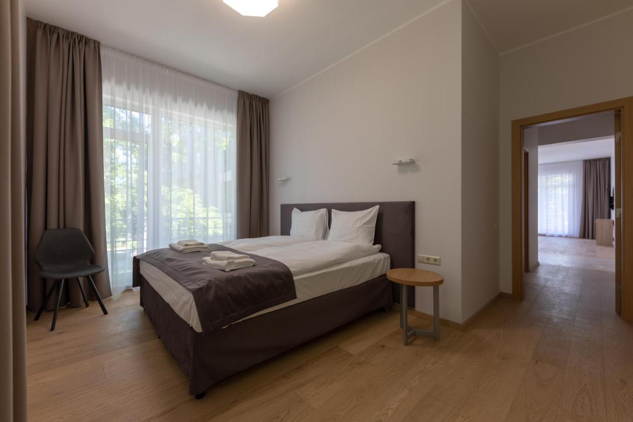 Oasis Apartments Jūrkalne Exterior foto